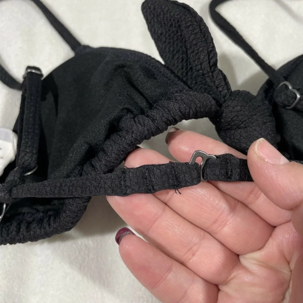 NWT Billabong [ Small ]‎ Sweet Sands Triangle Bikini Top in Black